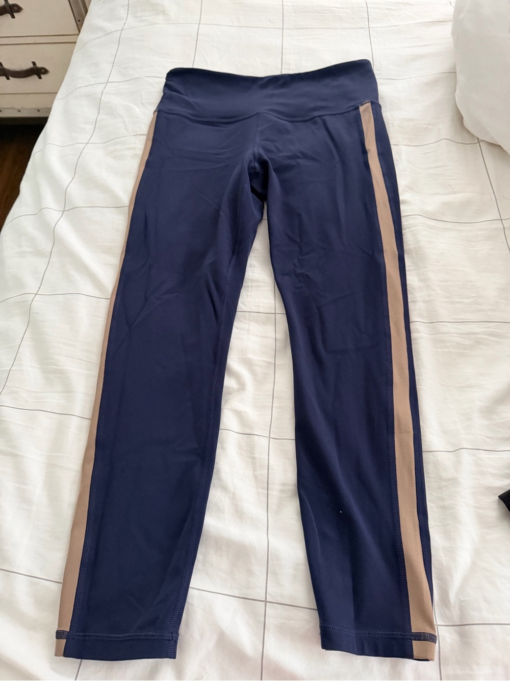 Athleta Elation Colorblock 7/8 Tights - Navy & Pyrite (Size M)